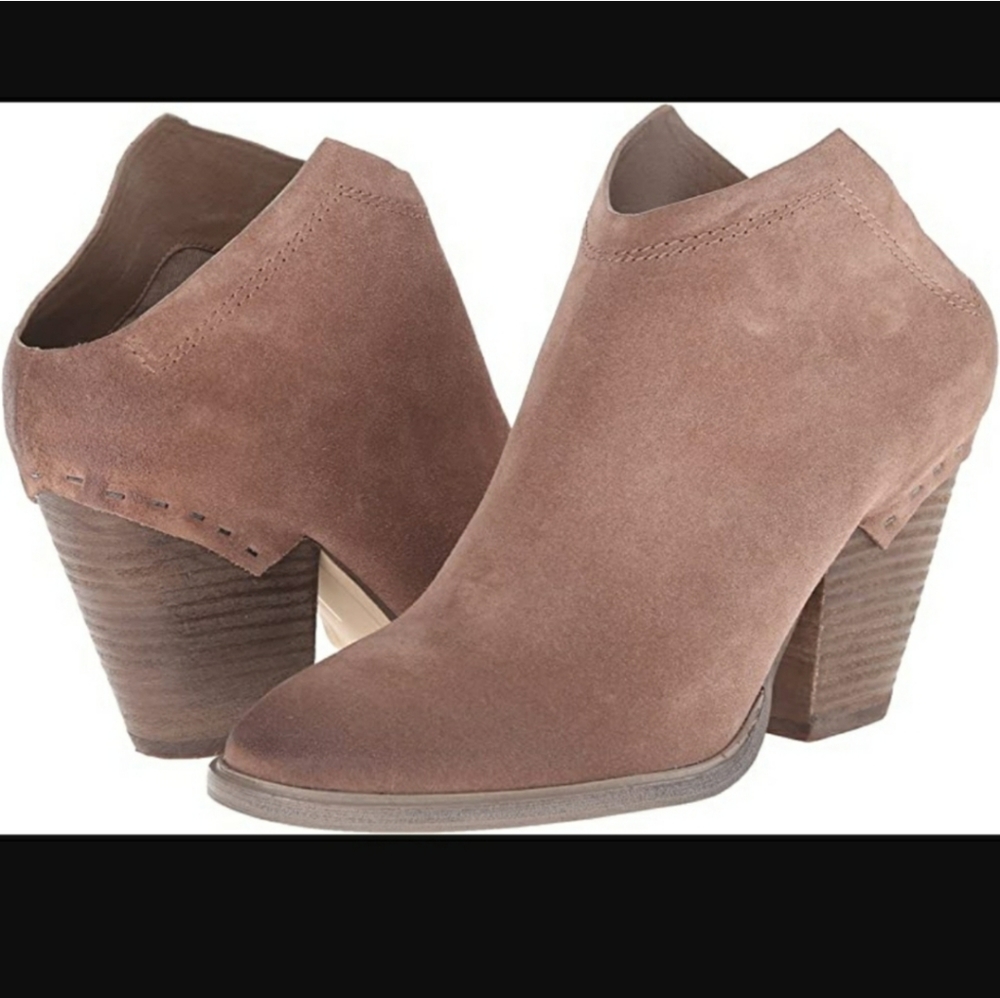 Dolce Vita Tan Suede Western Style Mules Size 10